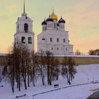 ЗИМНИЙ ПСКОВ :: Николай Гренков