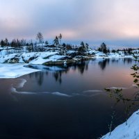 Тихо разгорается утро. :: Фёдор. Лашков