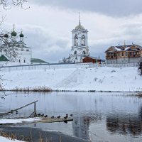 У монастыря :: Светлана 