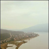 Посёлок у большой воды :: Василий Хорошев