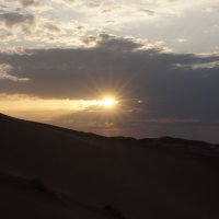 Рассвет в пустыне Мерзуга :: Alika_tm 