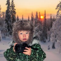 Сейчас сфотографирую.(Наш человек) :: Валентин Яруллин