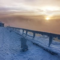 И только б крылья не обжечь :: Александр | Матвей БЕЛЫЙ