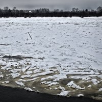 Ледостав на Вятке :: Василий Ахатов