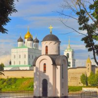 Ольгинская часовня на р.Великой. :: Сергей Соловьёв