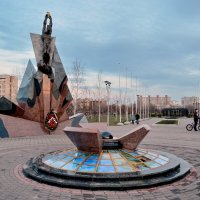 Мемориальный комплекс "Героям Чернобыля" :: Валентина Данилова