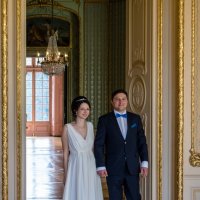 Жених и невеста в замке Бенрат, Дюссельдорф :: Witalij Loewin