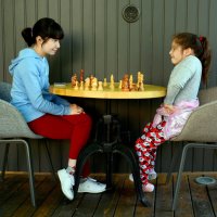 Игра в шахматы :: Асылбек Айманов