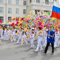 Первомай 2016 в Чебоксарах :: Валерий Шибаев