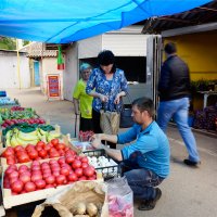 первая клубничка! :: Наталия Сарана