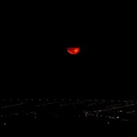 Красная луна :: Андрей Чуев