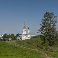 Суздальский пейзаж :: Владимир Бесперстов