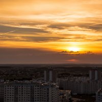 закат над городом :: Александр Тарасевич