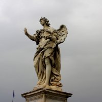 Рим, статуи на мосту замка Святого Ангела :: Наталья Честных