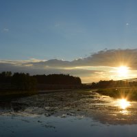 Вечереет на Шихирихе, р.Малкурья, рядом с г.Северодвинском. :: Михаил Поскотинов