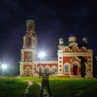 Храм Святой Троицы в Самылово. :: Валерий Гудков