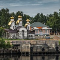 Церковь Николая Чудотворца у Лодейнопольского причала :: Valeriy Piterskiy