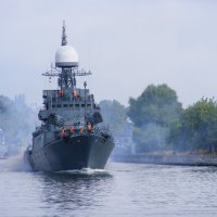 Балтийский флот выходит в море :: Ал Дэ