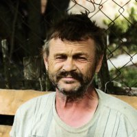 Последний житель мертвой деревни :: Руслан Остапенко