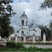 Храм Святого Праведного Иоанна Кронштадского и святителя Амвросия Медиоланского. Кострома. :: Олег Савицкий