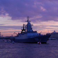 Военные корабли на Неве :: Любовь 