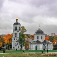 осенний взгляд на царицынскую церковь :: Егор Козлов