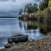 Autumn Evening on the lake :: Dmitry Ozersky