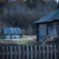 холодные осенние деревенские пейзажи :: Олег 