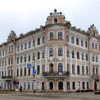 Историческое здание  гостиницы "Золотой Якорь", Вологда :: irina 