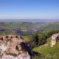 Эшкаконское водохранилище, вид на Скалистый хребет, Учкекен и Боргустанский хребет. :: Vladimir 070549 