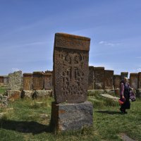 Собрание хачкаров. Collection of khachkars. :: Юрий Воронов