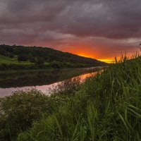 Летний закат на Дону :: Юрий Клишин