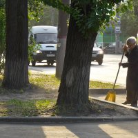 Дворник :: Валерий Молоток