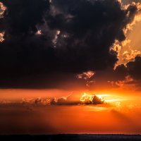 Красивый закат. :: Владимир Безбородов