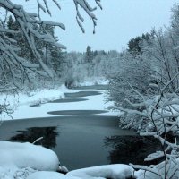 Сумерки над водой. :: Галина Полина