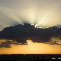 Солнце за облаком. :: Валерьян Запорожченко