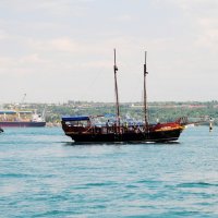 Эта территория зовется акватория.. :: Вадим Залыгаев