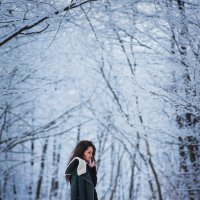 Залина и зима :: Батик Табуев