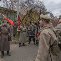"Красные" ликуют - Самара взята! :: Сергей Исаенко