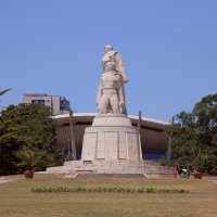 Варна, Памятник :: Сергей Тараторин