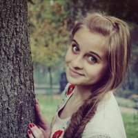 Ukrainian girl and the colors of autumn :: Анастасия Краевская