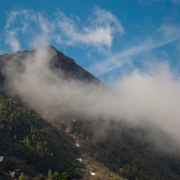 Облако в горах :: Марина Напылова