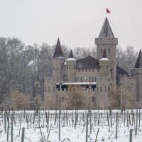 Замок «Шато Эркен»... :: Юлия Бабитко