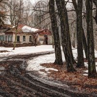 Бывшая усадьба дворян Дурасовых :: Анатолий Евстропов