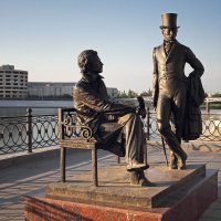 Пушкин и Онегин. Йошкар-Ола :: MILAV V