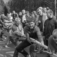 Напряжение эмоций. :: Евгений Голубев