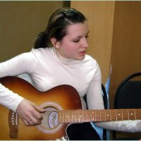 О девушке с гитарой.. :: Андрей Заломленков