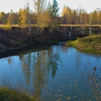 Осень на реке :: Николай Масляев