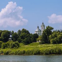 На берегу :: Алексей Столбов