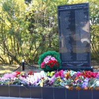Памятник погибшим односельчанам :: Горкун Ольга Николаевна 